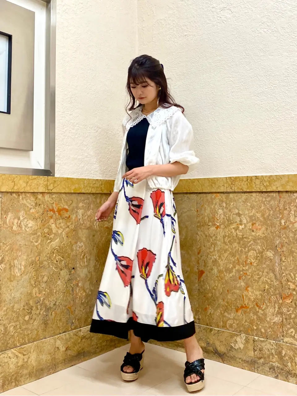 GRACE CONTINENTAL MORITA AI コーディネート画像