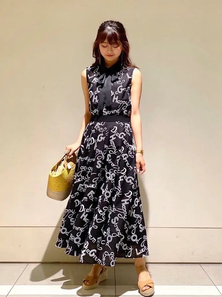 GRACE CONTINENTAL MORITA AI コーディネート画像