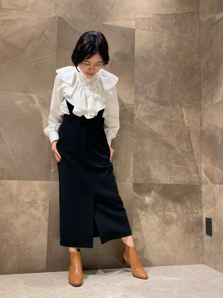 GRACE CONTINENTAL 穐山　香織 コーディネート画像