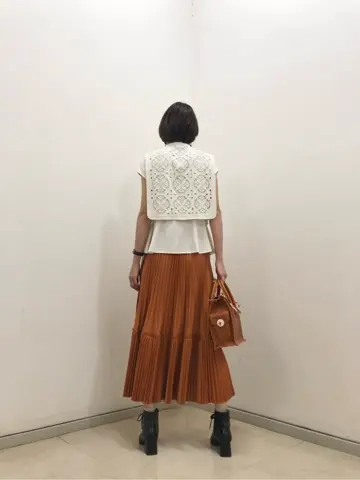 GRACE CONTINENTAL 亀田 未希 コーディネート画像