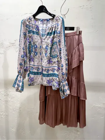 GRACE CONTINENTAL koba コーディネート画像