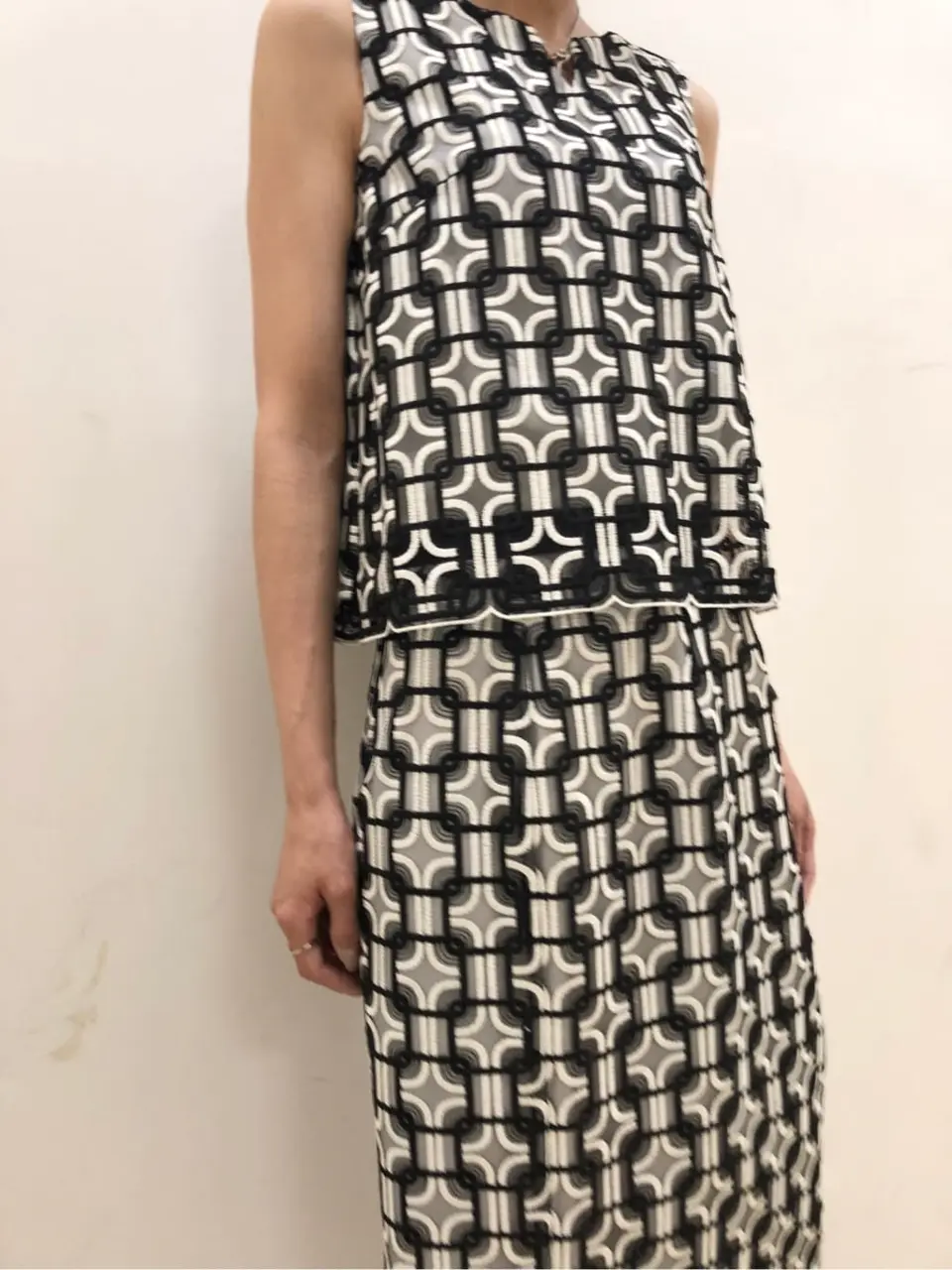 GRACE CONTINENTAL 亀田 未希 コーディネート画像