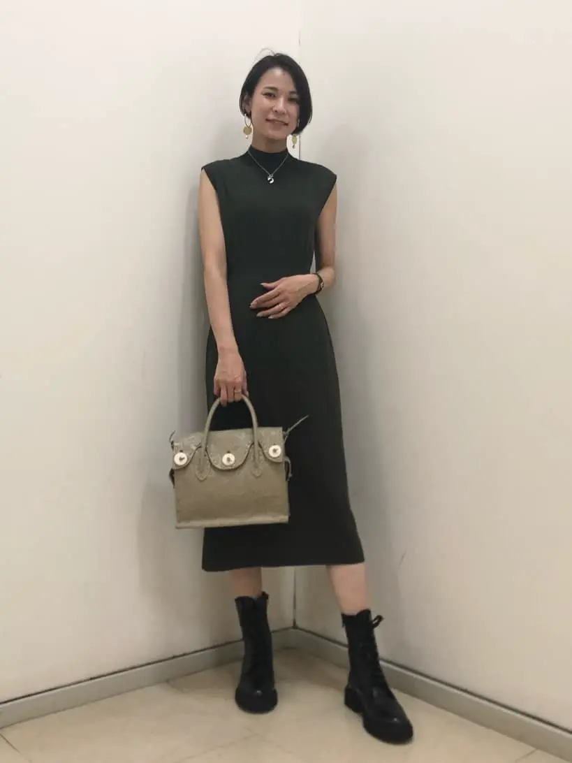 GRACE CONTINENTAL 亀田 未希 コーディネート画像