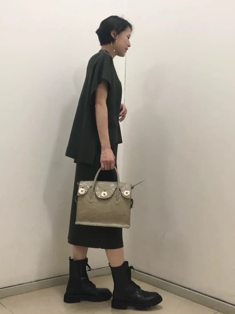 GRACE CONTINENTAL 亀田 未希 コーディネート画像