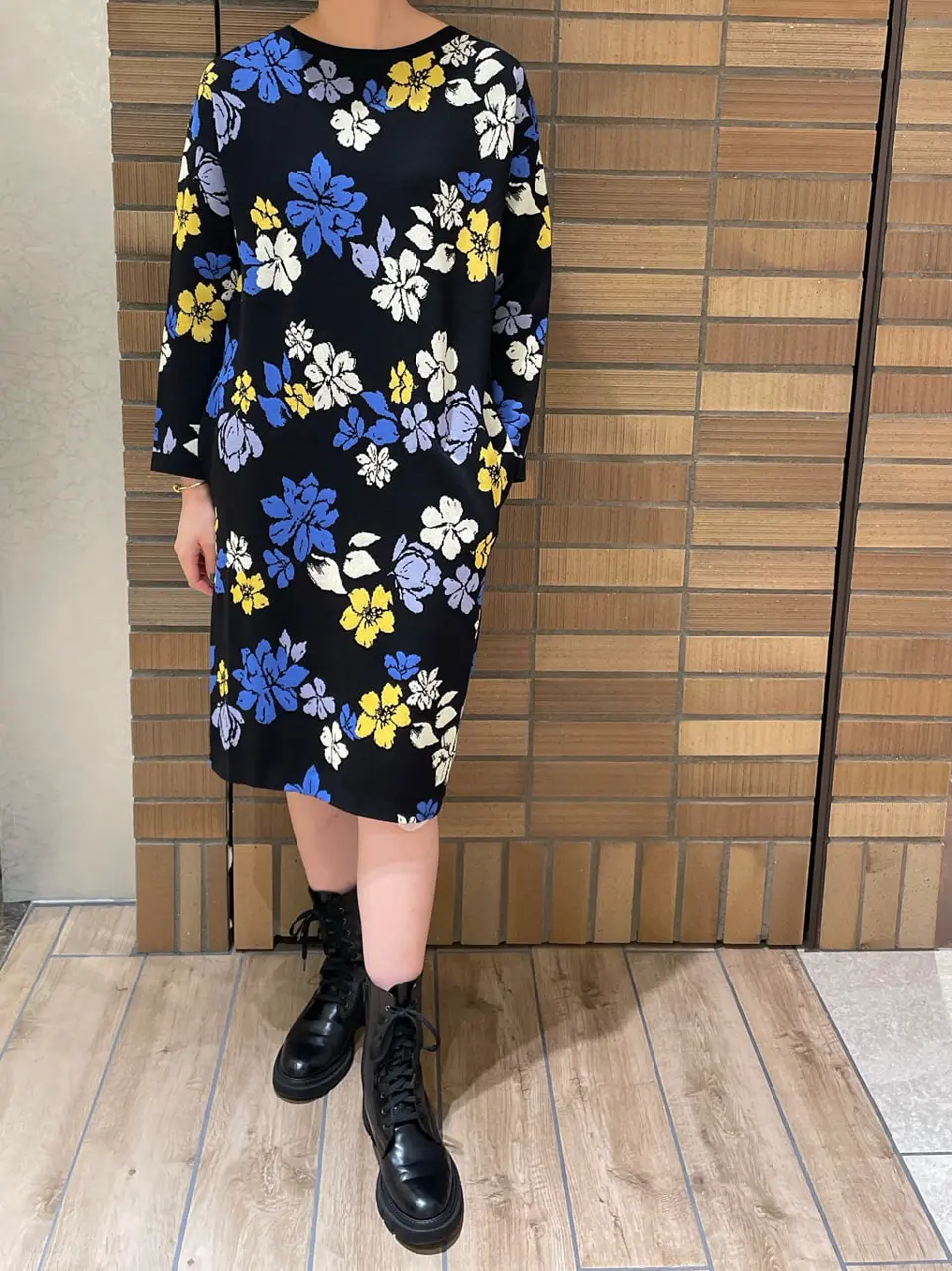 GRACE CONTINENTAL 伊藤　静華 コーディネート画像