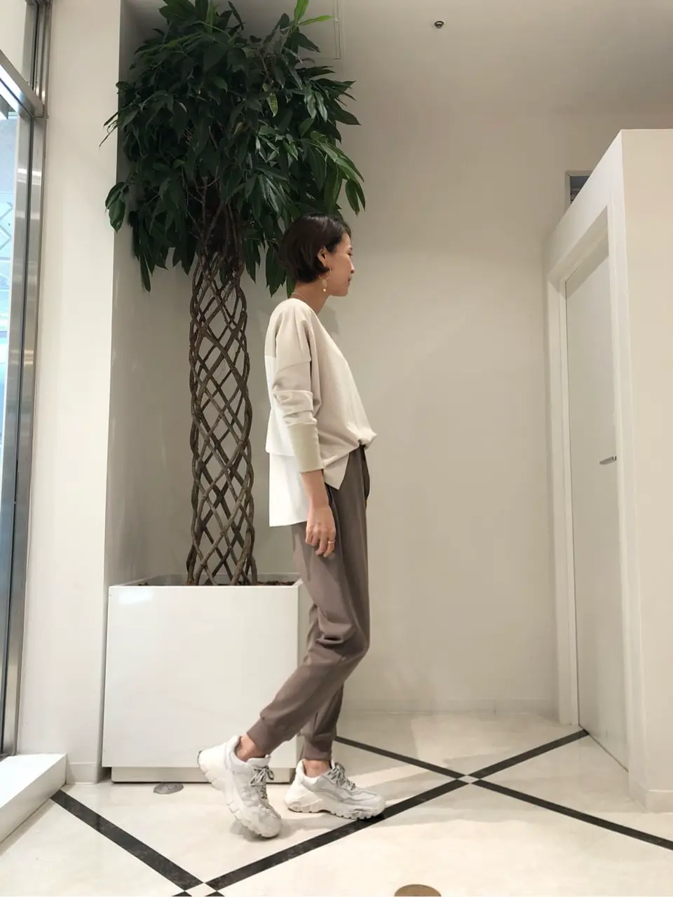 GRACE CONTINENTAL 亀田 未希 コーディネート画像