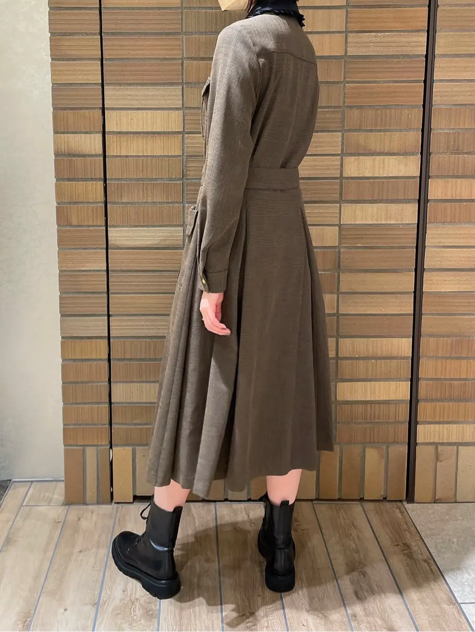 GRACE CONTINENTAL 伊藤　静華 コーディネート画像