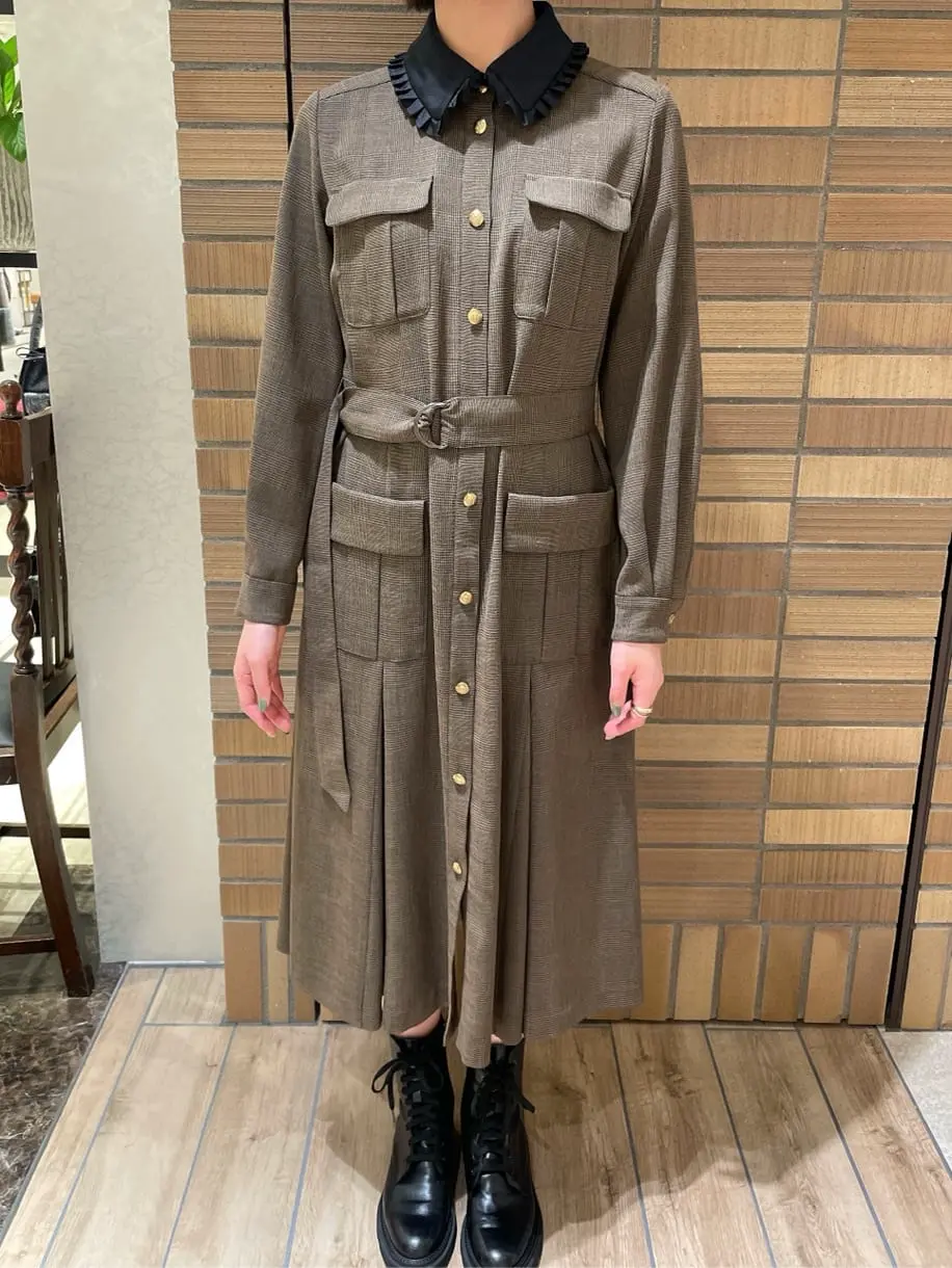 GRACE CONTINENTAL 伊藤　静華 コーディネート画像