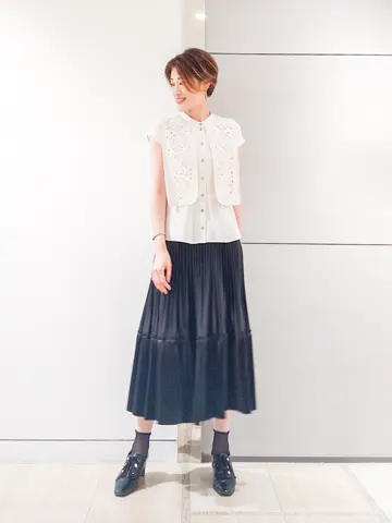 GRACE CONTINENTAL 今野　志保 コーディネート画像