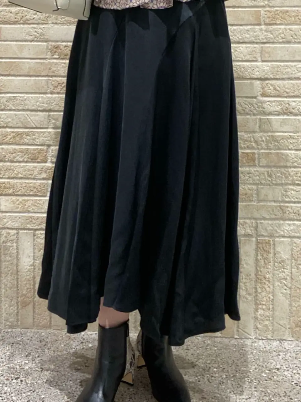 GRACE CONTINENTAL MOMOKO コーディネート画像