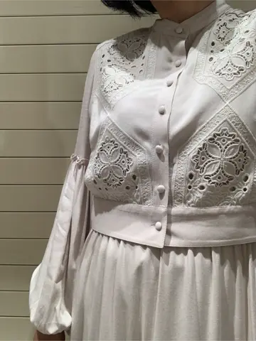 GRACE CONTINENTAL 穐山　香織 コーディネート画像