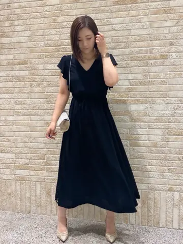 GRACE CONTINENTAL MOMOKO コーディネート画像