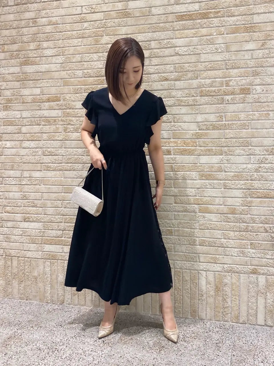 GRACE CONTINENTAL MOMOKO コーディネート画像