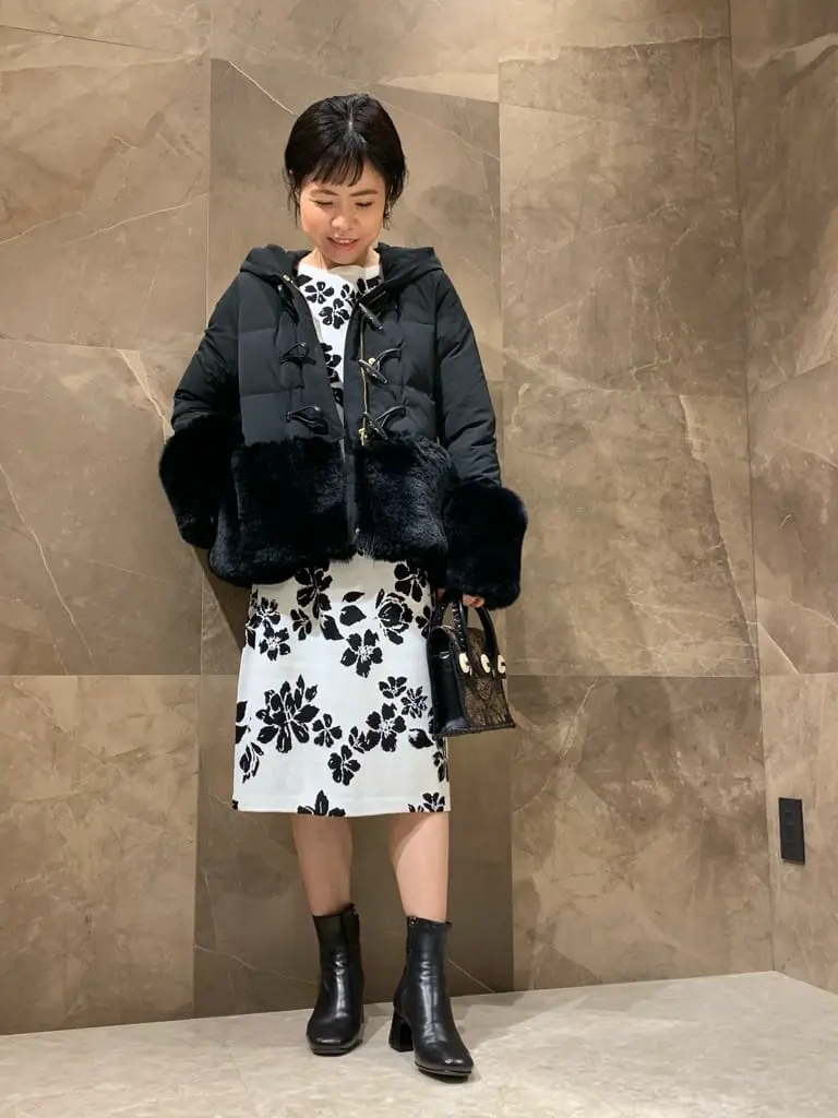 GRACE CONTINENTAL 穐山　香織 コーディネート画像