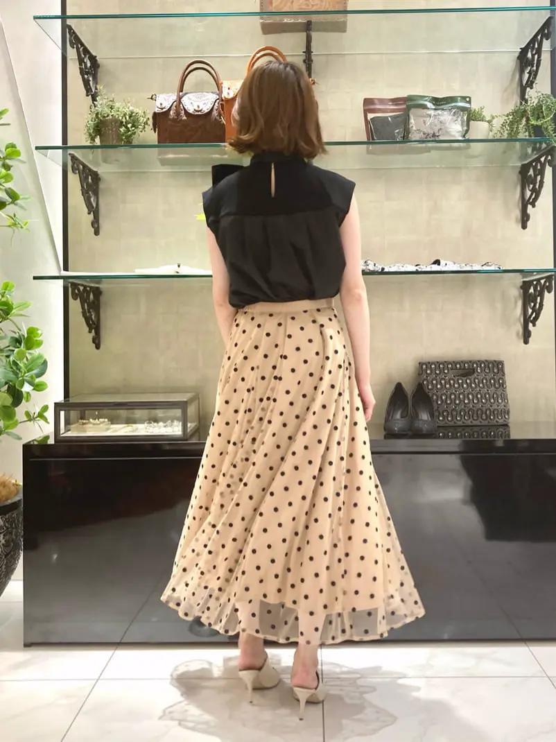 GRACE CONTINENTAL okunaka_desu コーディネート画像