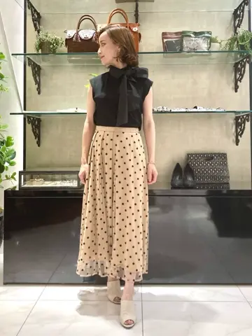 GRACE CONTINENTAL okunaka_desu コーディネート画像