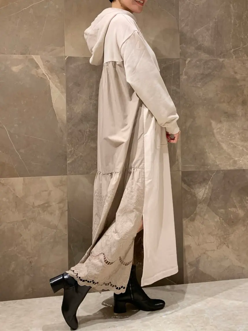 GRACE CONTINENTAL 穐山　香織 コーディネート画像