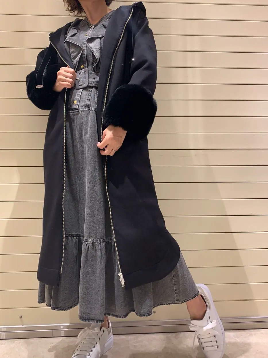 GRACE CONTINENTAL 穐山　香織 コーディネート画像