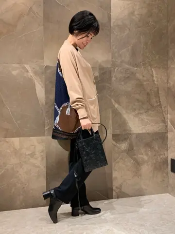 GRACE CONTINENTAL 穐山　香織 コーディネート画像