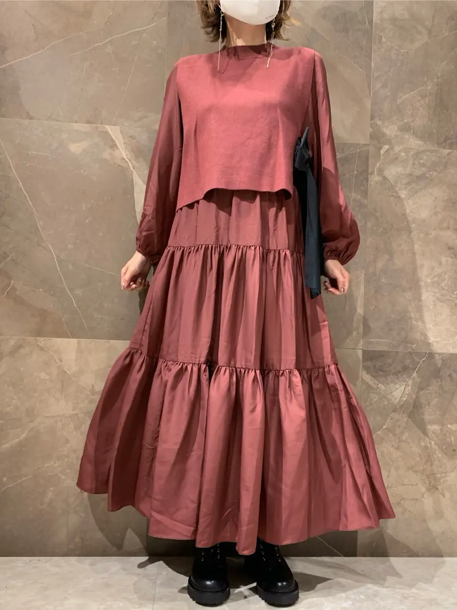 GRACE CONTINENTAL 穐山　香織 コーディネート画像