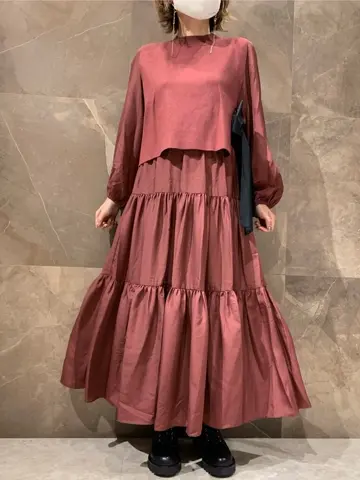 GRACE CONTINENTAL 穐山　香織 コーディネート画像