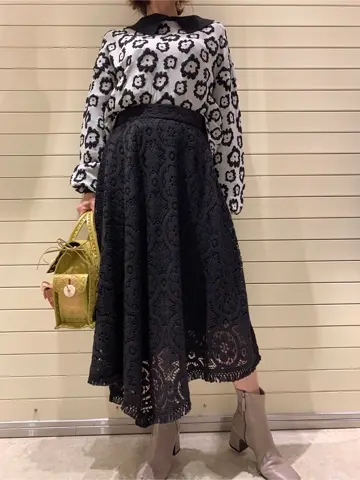 GRACE CONTINENTAL 穐山　香織 コーディネート画像