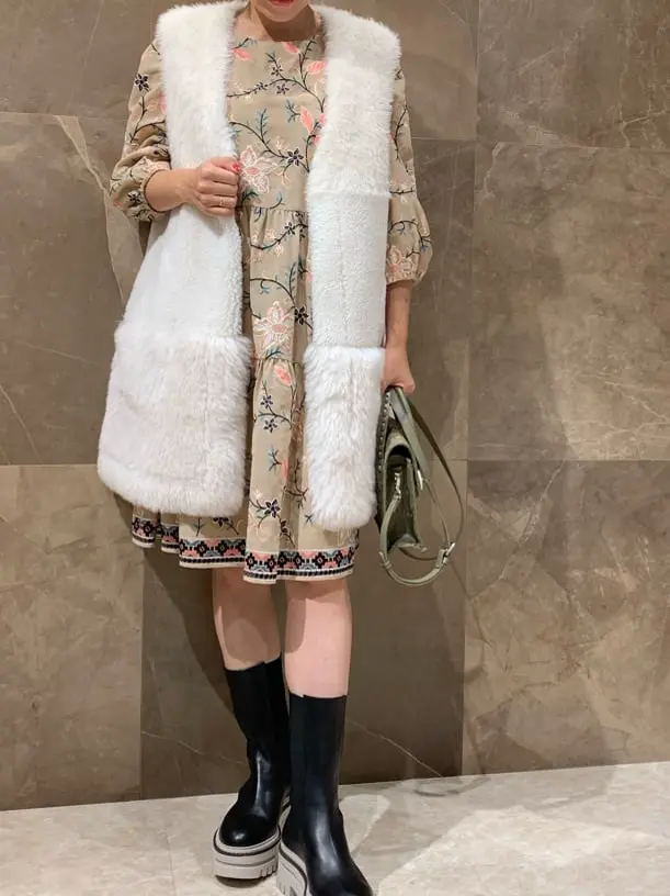 GRACE CONTINENTAL 穐山　香織 コーディネート画像