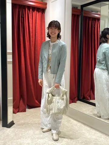 GRACE CONTINENTAL Abe コーディネート画像