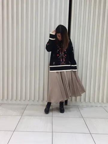 GRACE CONTINENTAL KANA.U コーディネート画像