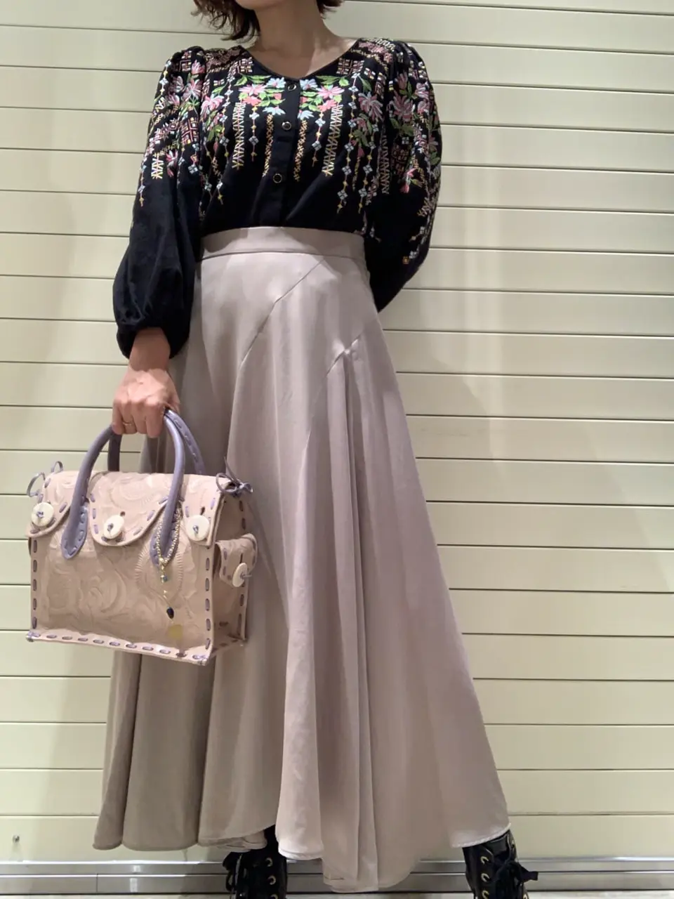 GRACE CONTINENTAL 穐山　香織 コーディネート画像