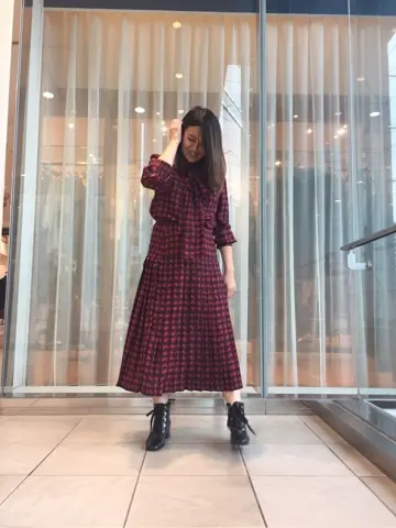 GRACE CONTINENTAL KANA.U コーディネート画像