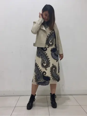 GRACE CONTINENTAL KANA.U コーディネート画像