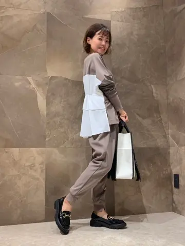 GRACE CONTINENTAL 穐山　香織 コーディネート画像