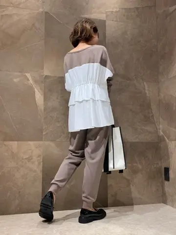 GRACE CONTINENTAL 穐山　香織 コーディネート画像