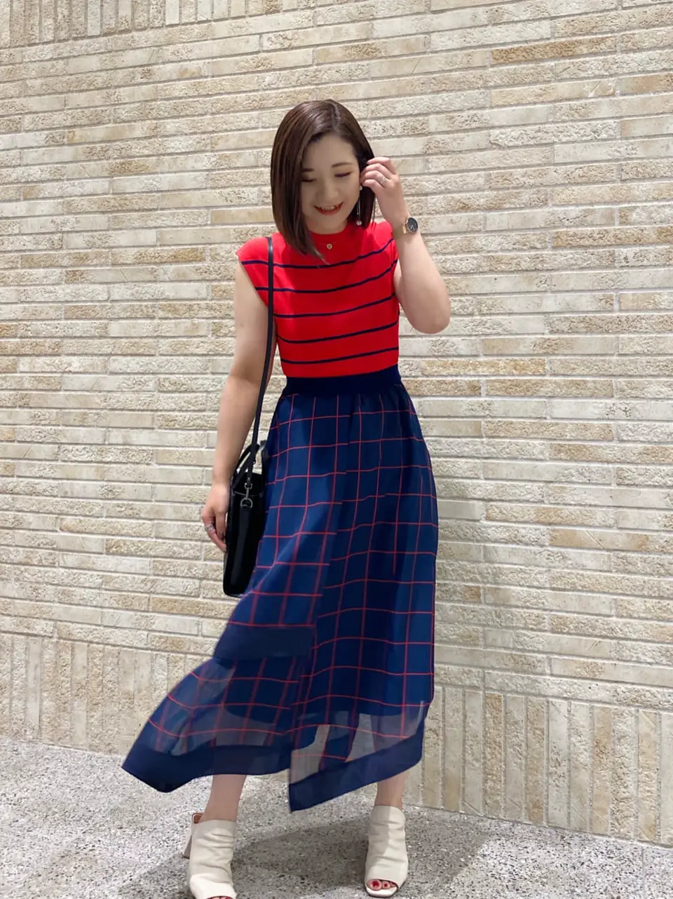 GRACE CONTINENTAL MOMOKO コーディネート画像