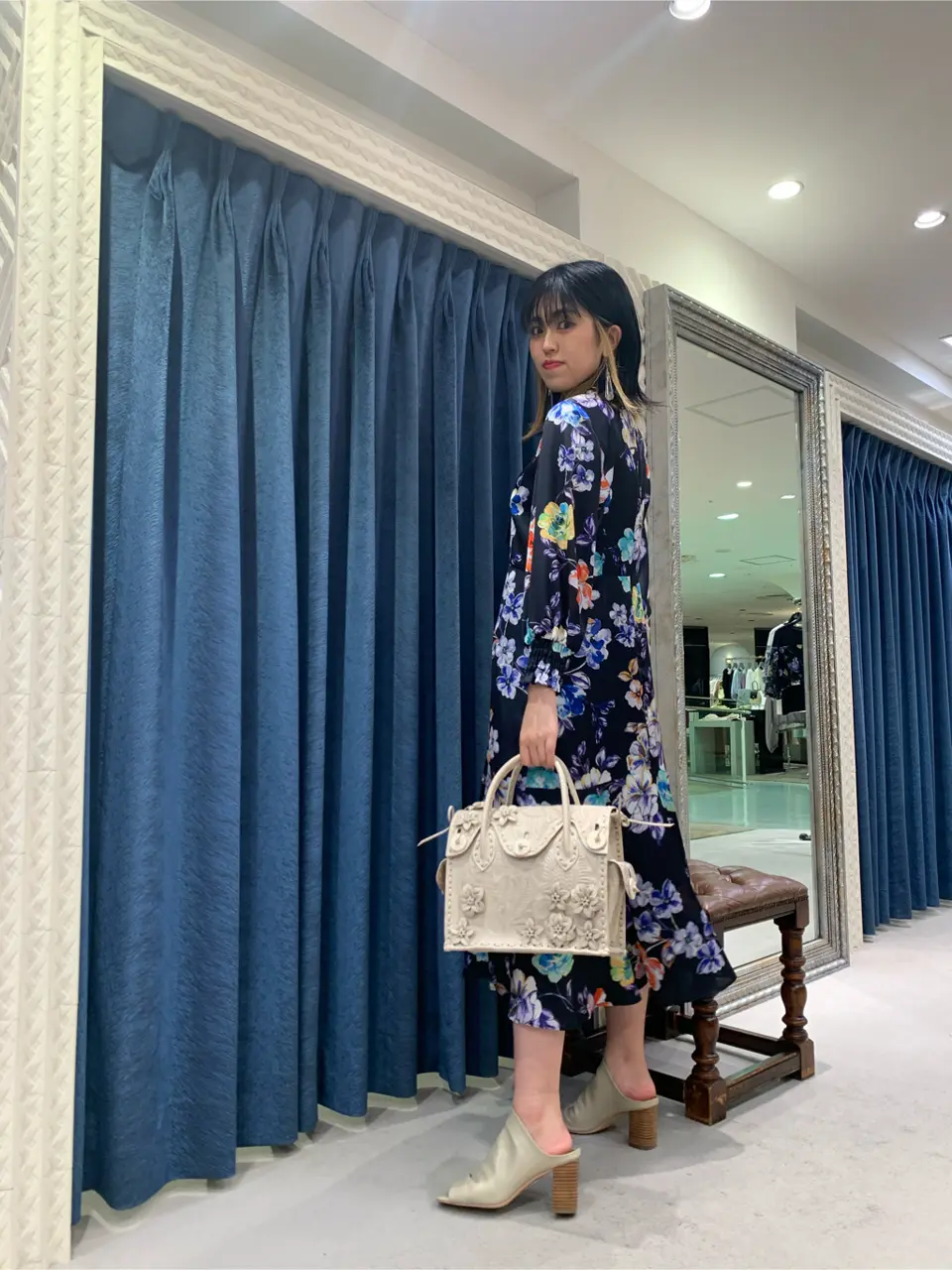 GRACE CONTINENTAL yoshi コーディネート画像