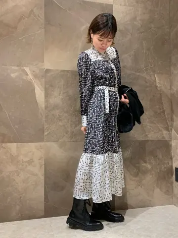 GRACE CONTINENTAL 穐山　香織 コーディネート画像