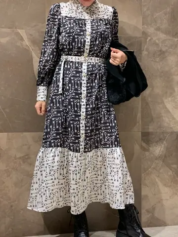 GRACE CONTINENTAL 穐山　香織 コーディネート画像