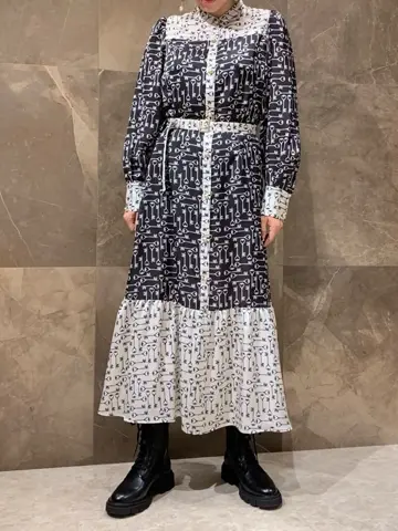 GRACE CONTINENTAL 穐山　香織 コーディネート画像