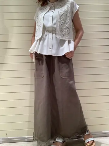 GRACE CONTINENTAL 穐山　香織 コーディネート画像