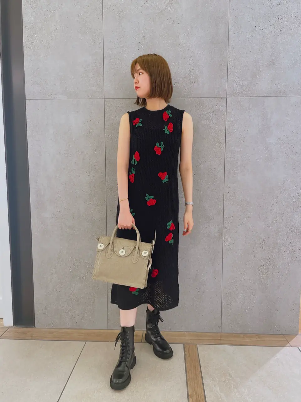 GRACE CONTINENTAL 伊藤　静華 コーディネート画像