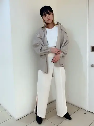 GRACE CONTINENTAL yoshi コーディネート画像