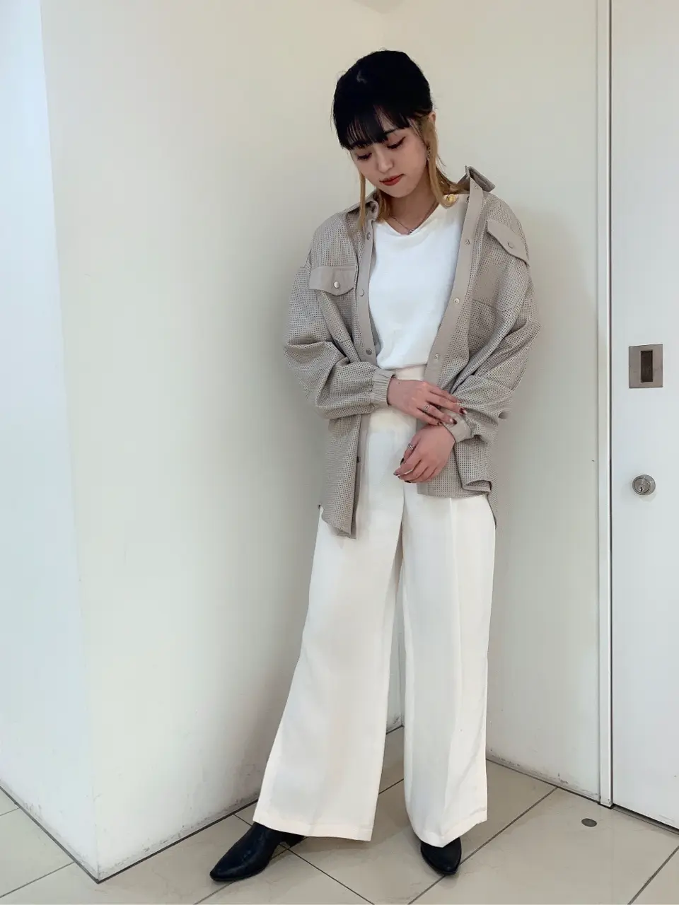 GRACE CONTINENTAL yoshi コーディネート画像