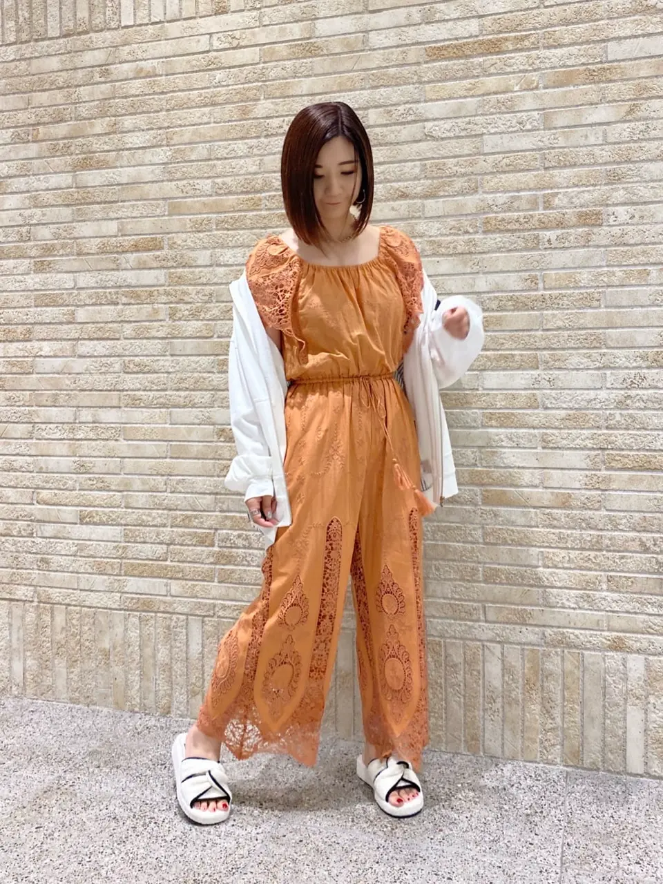 GRACE CONTINENTAL MOMOKO コーディネート画像