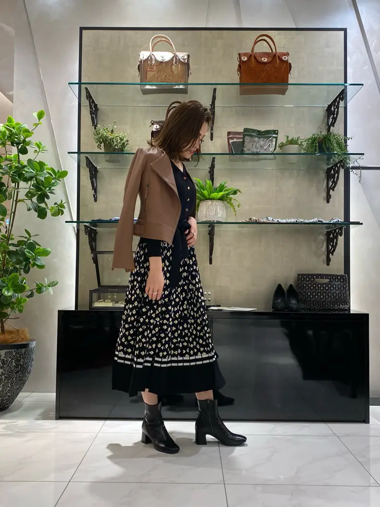 GRACE CONTINENTAL miyata コーディネート画像