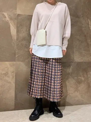 GRACE CONTINENTAL 穐山　香織 コーディネート画像