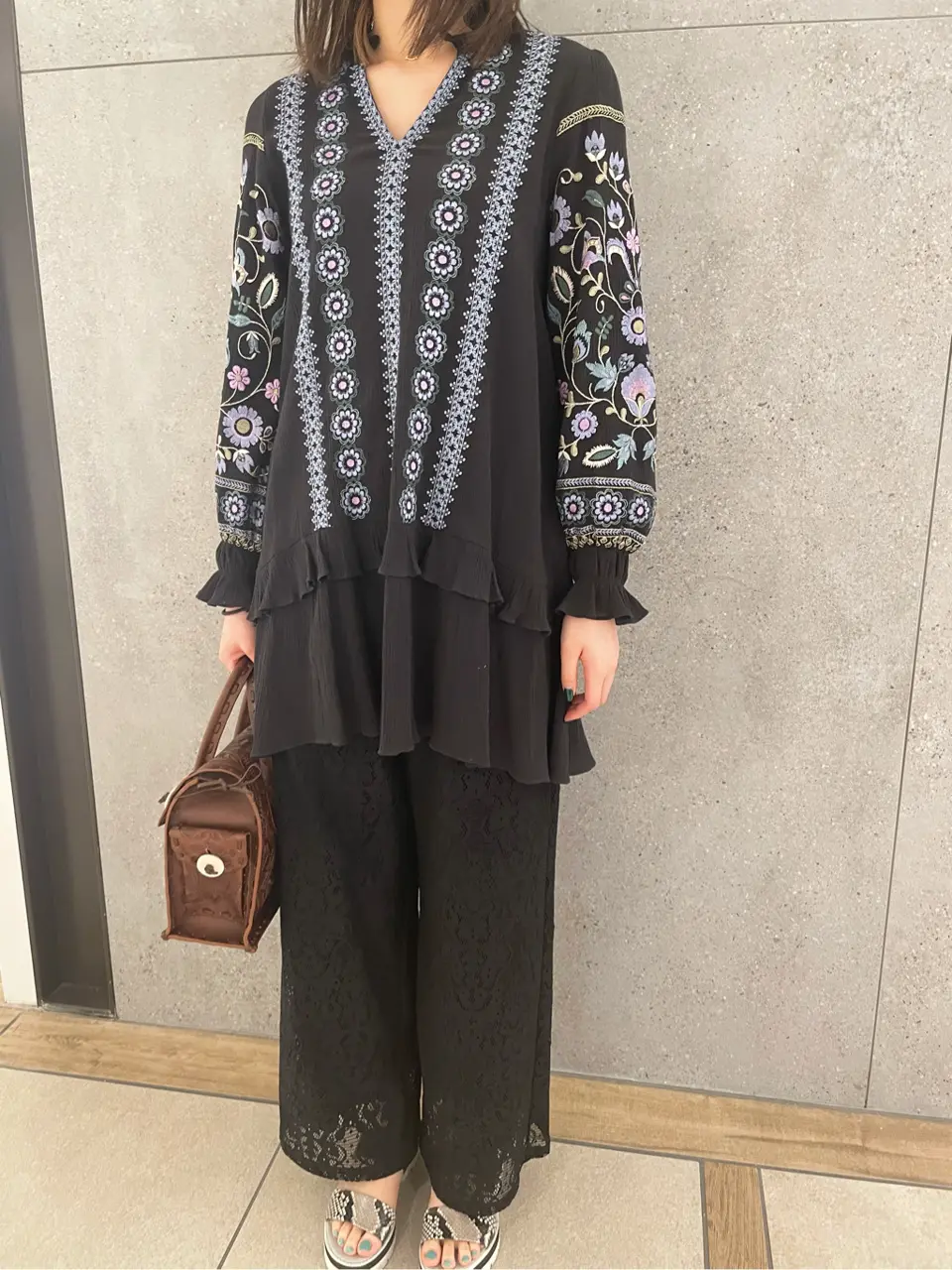 GRACE CONTINENTAL 伊藤　静華 コーディネート画像