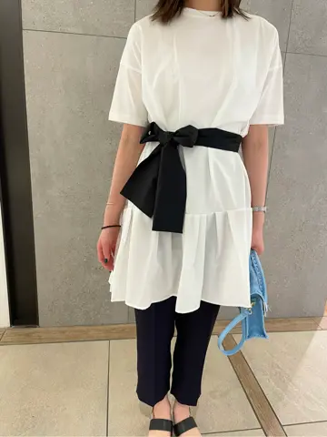 GRACE CONTINENTAL 伊藤　静華 コーディネート画像