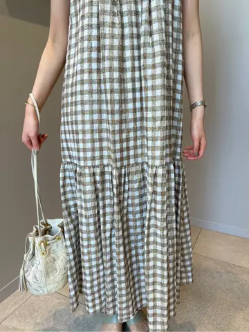 GRACE CONTINENTAL 伊藤　静華 コーディネート画像