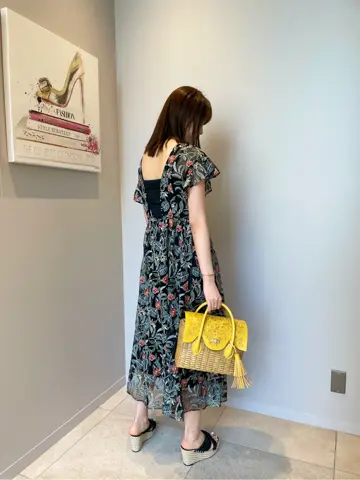 GRACE CONTINENTAL 伊藤　静華 コーディネート画像